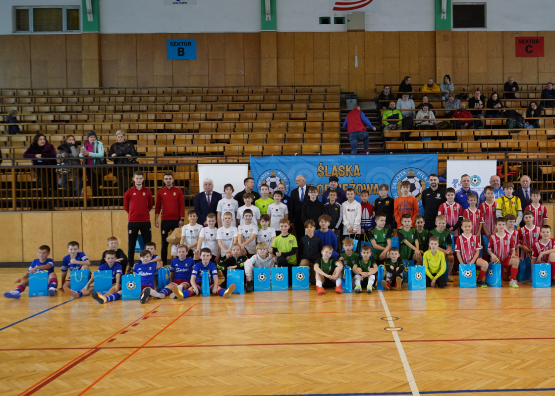 Turniej Półfinałowy KSSE Młodzieżowej Ligi Futsalu