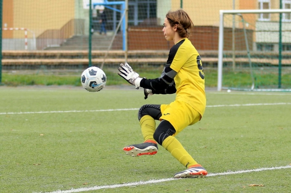 Trampkarze: MKS Iskra Pszczyna - Czułowianka Tychy 16.11.2025