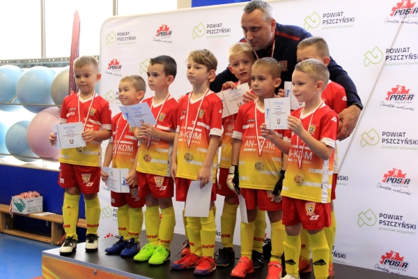 Skrzaty: Turniej Iskierka Cup 2016 Pszczyna 06.11.2022