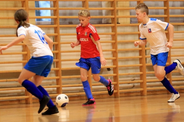 Młodzicy młodsi: Młodzieżowa Liga Futsalu w Suszcu 16.12.2023