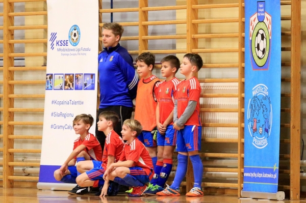 Orliki młodsze: Młodzieżowa Liga Futsalu w Suszcu 16.12.2023